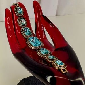HEIDI DAUS ESTATE SWAROVSKI BLUE GODDESS CRYSTAL LINE BRACELET. M/L $119.00